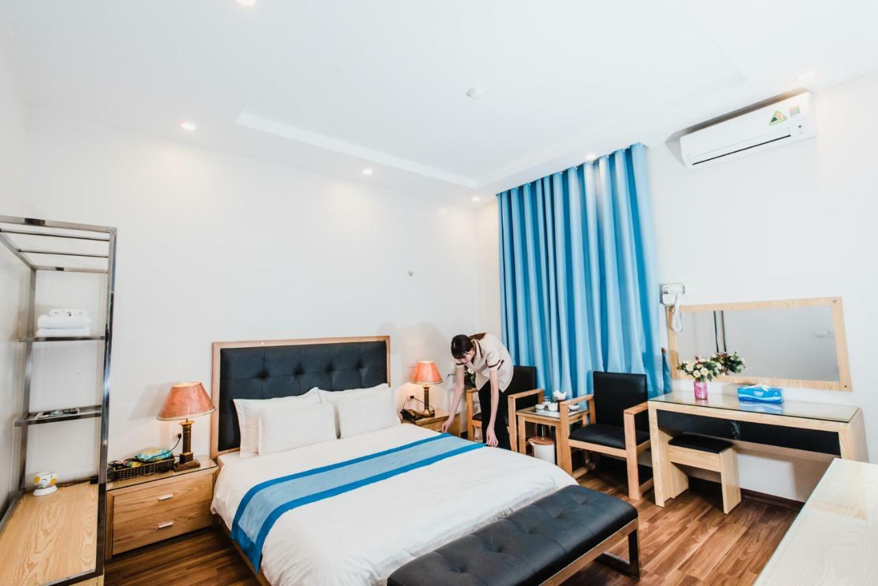 Hotel Royal Van Lung Bagian luar foto